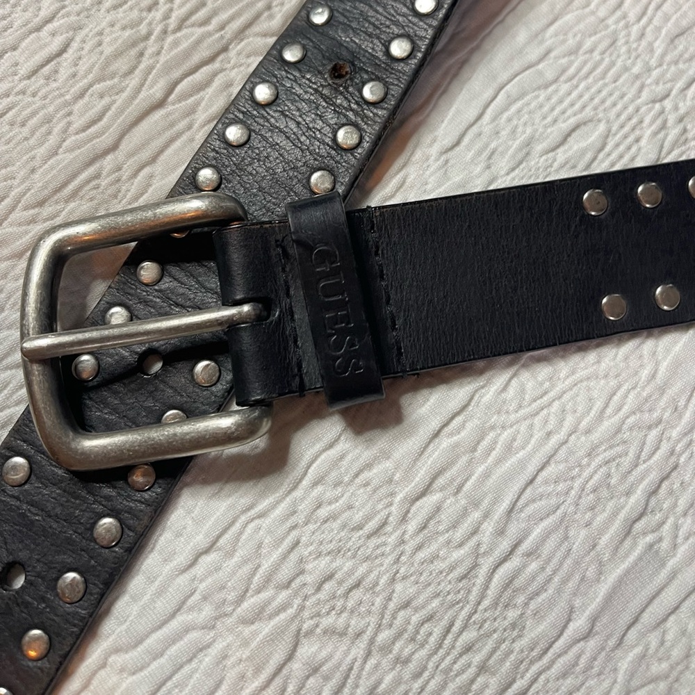 Guess belt